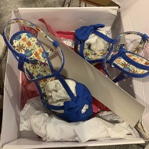 Shi by Journeys Rascal Blue Heels